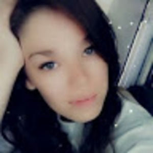 Meet your Posher, Cassandra